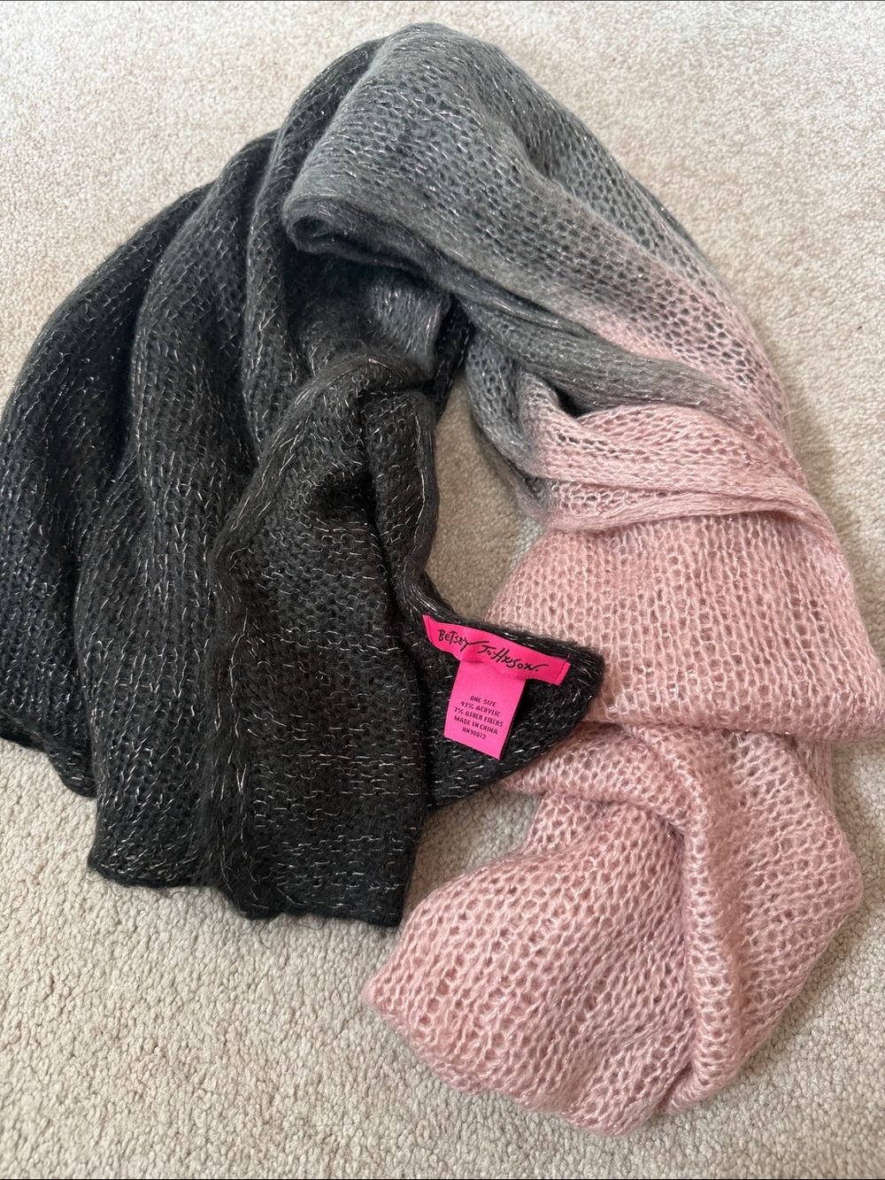 Betsey Johnson Black Gray to Pink Ombre Knit Scarf